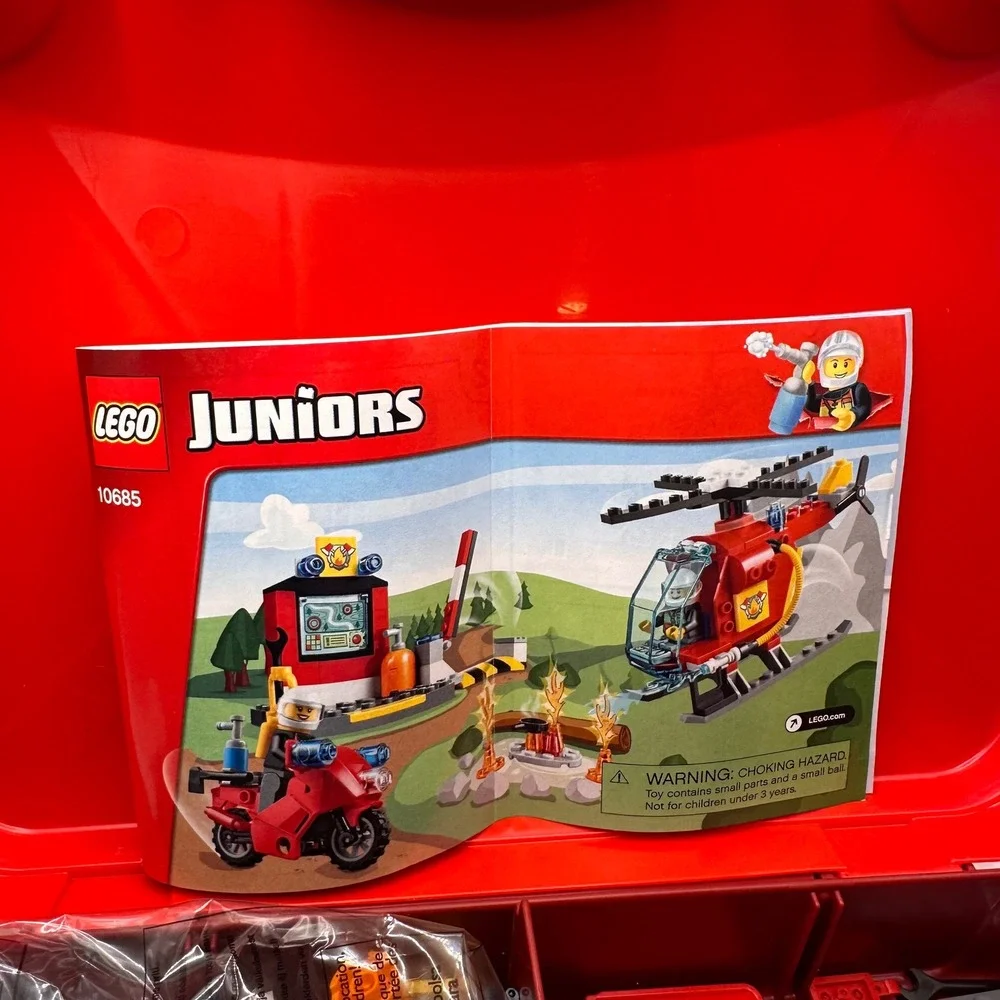 LEGO Juniors Fire Suitcase 10685 Building Set Red Carrying Case 113 Pcs 2015